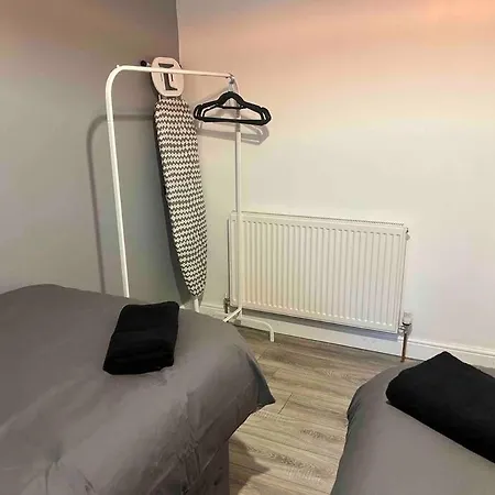 Flaxton-luxurious Near Nec, Bhx Apartament
